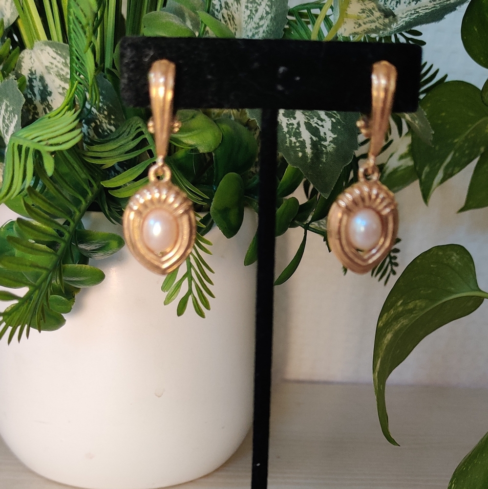 Vintage Gold Tone, Oval Faux Pearl Drop Fashion Clip On Earrings 2"